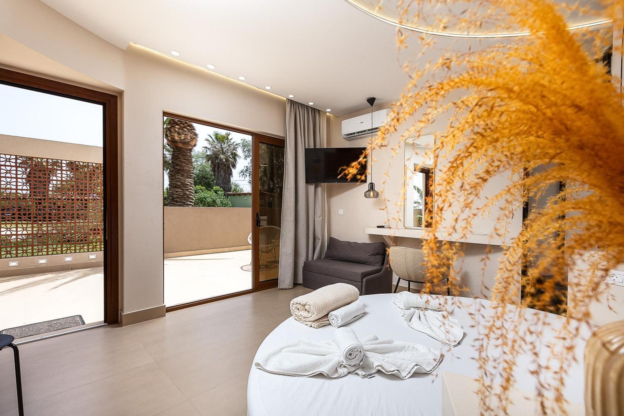 La Palma Beachfront Suites Georgioupoli Dış mekan fotoğraf
