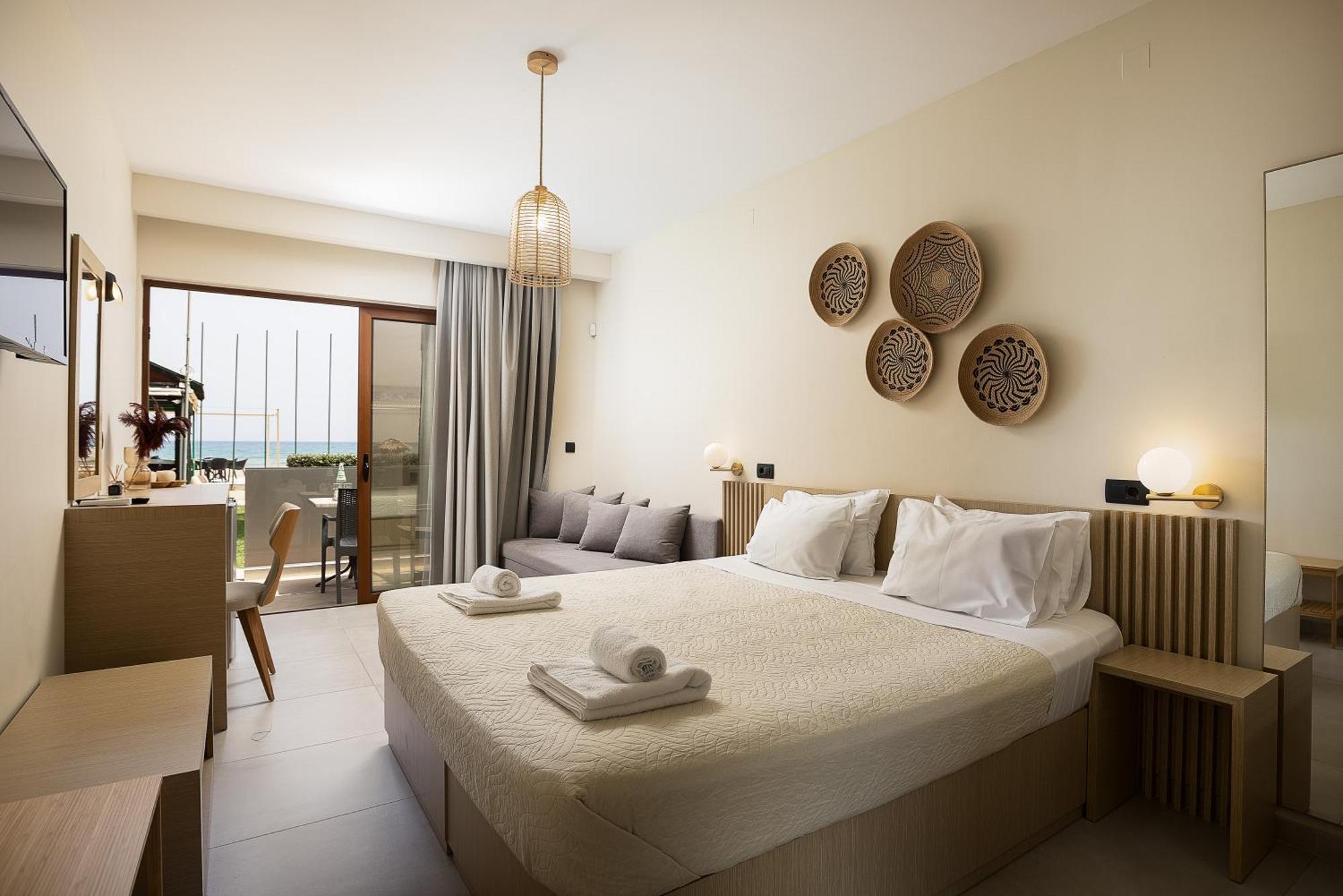 La Palma Beachfront Suites Georgioupoli Dış mekan fotoğraf