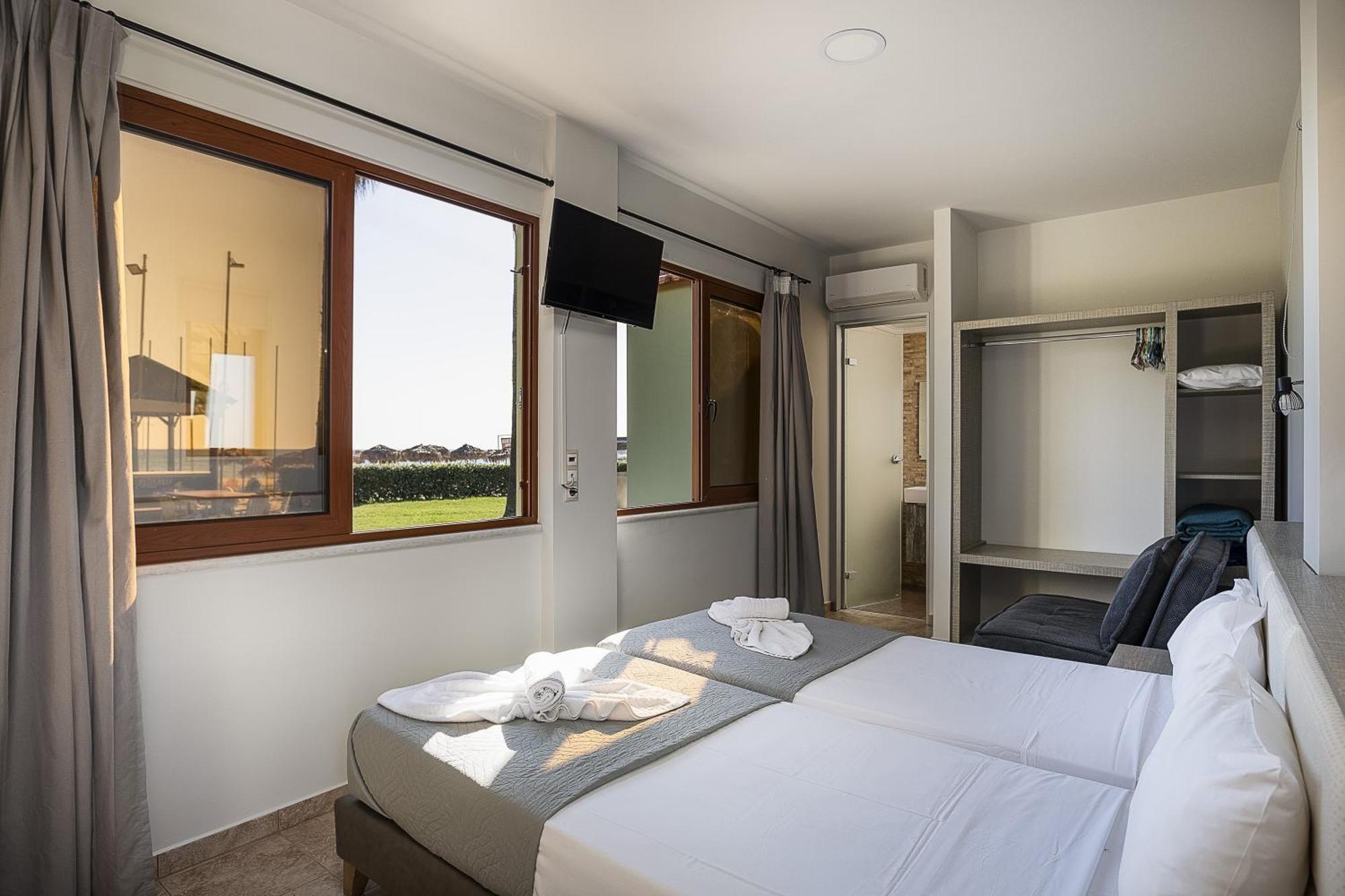 La Palma Beachfront Suites Georgioupoli Dış mekan fotoğraf